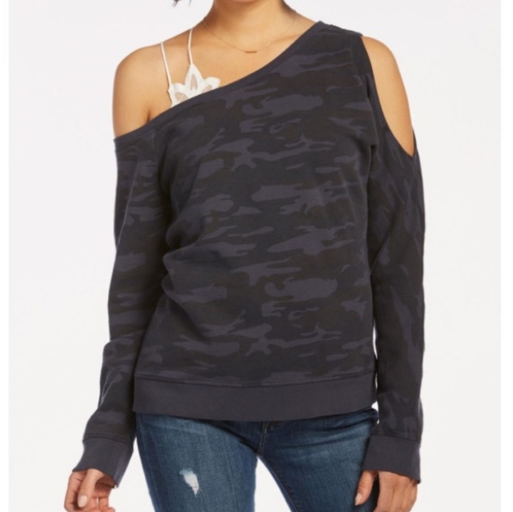 SANCTUARY ALEXI CAMO SWEATSHIRT (520)